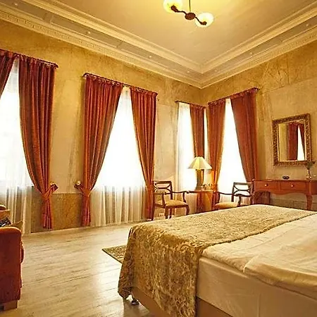 Hotel Tashmahal Butik 3*